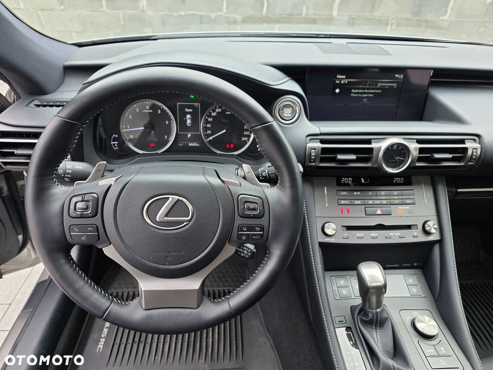 Lexus RC - 20