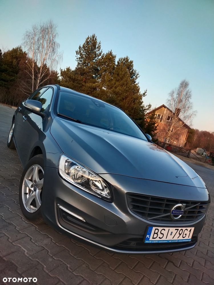 Volvo V60 D2 - 1
