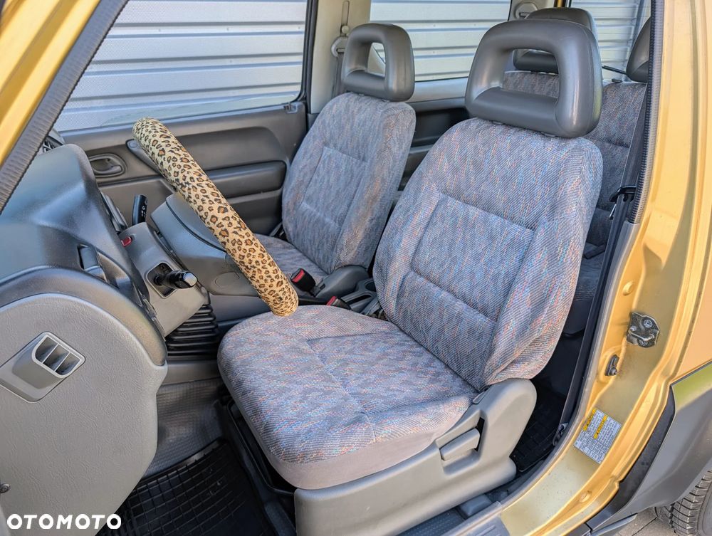 Suzuki Jimny 1.3 JLX - 6