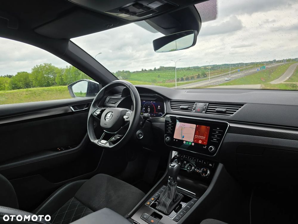 Skoda Superb 2.0 TDI SCR Sportline DSG - 33