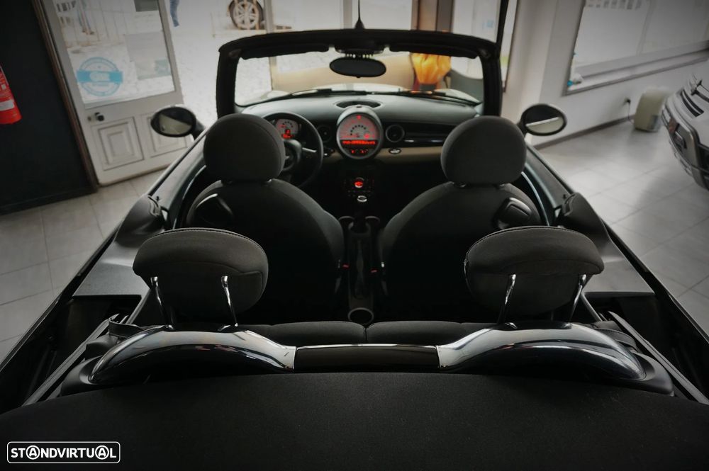 MINI Cabrio Cooper D - 29