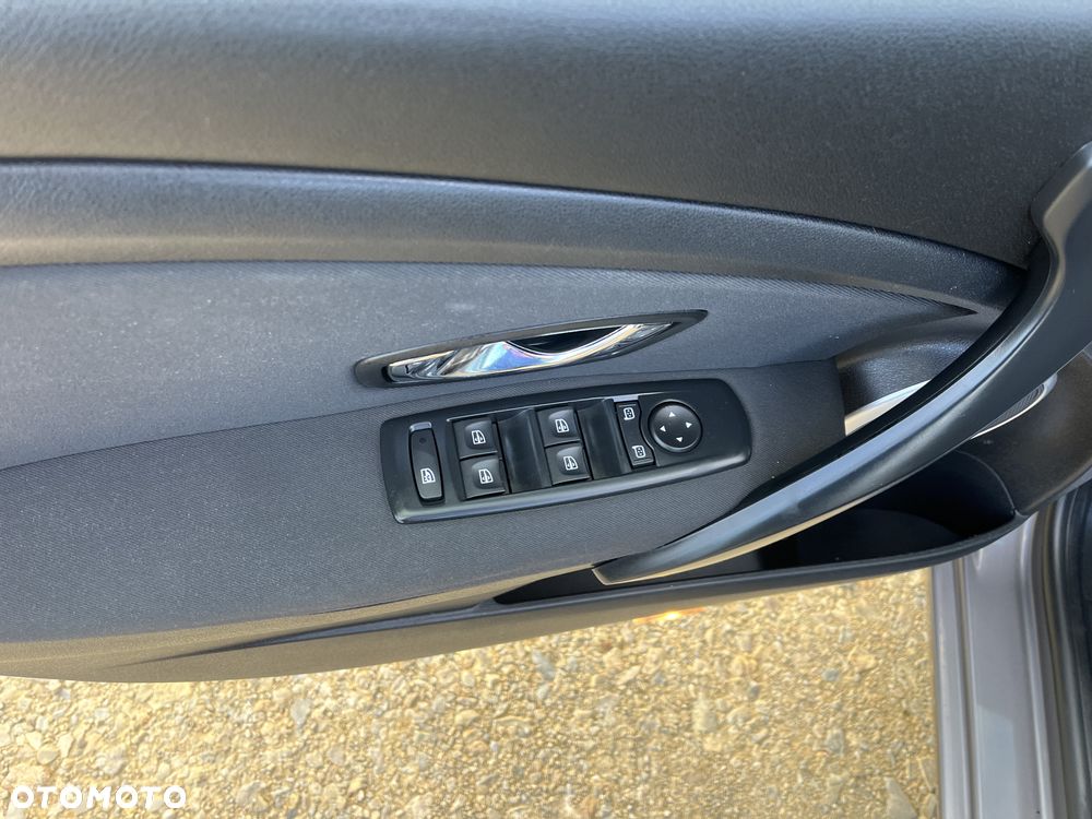Renault Megane ENERGY dCi 110 Start & Stop LIMITED - 20