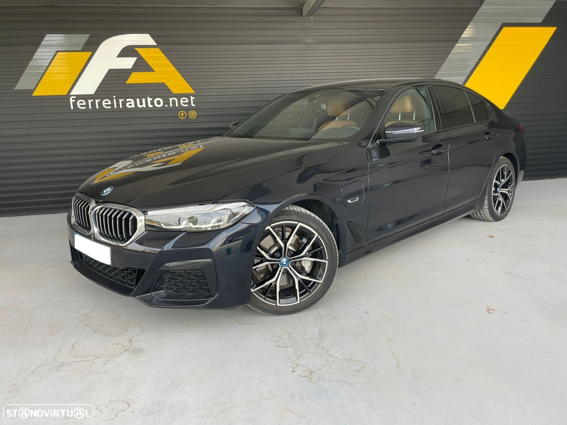 BMW 530 e Pack M - 1