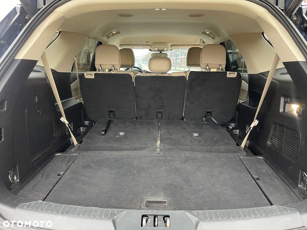 Ford Explorer - 7