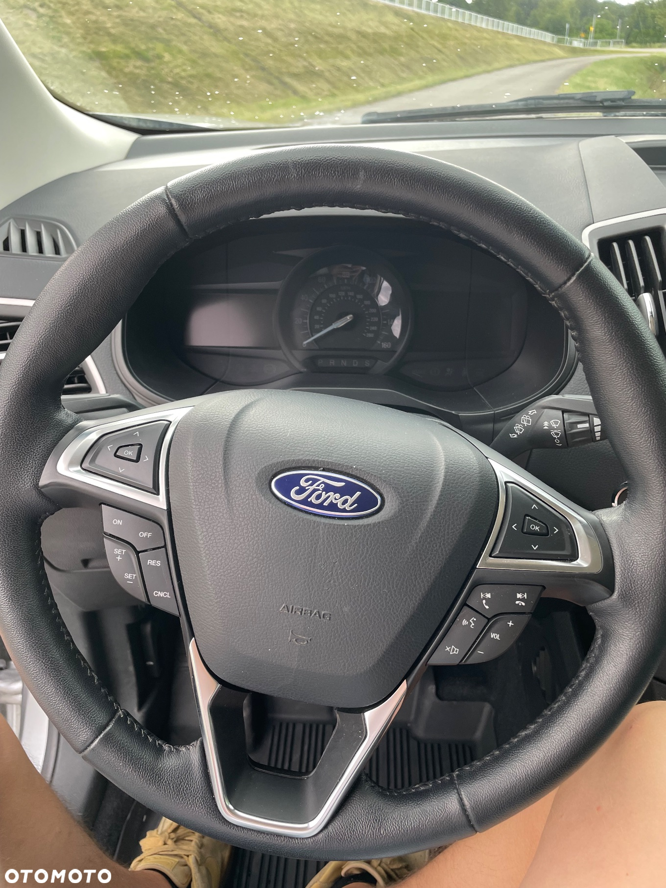 Ford Edge - 14