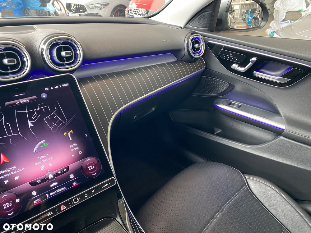 Mercedes-Benz Klasa C 220 d mHEV - 30