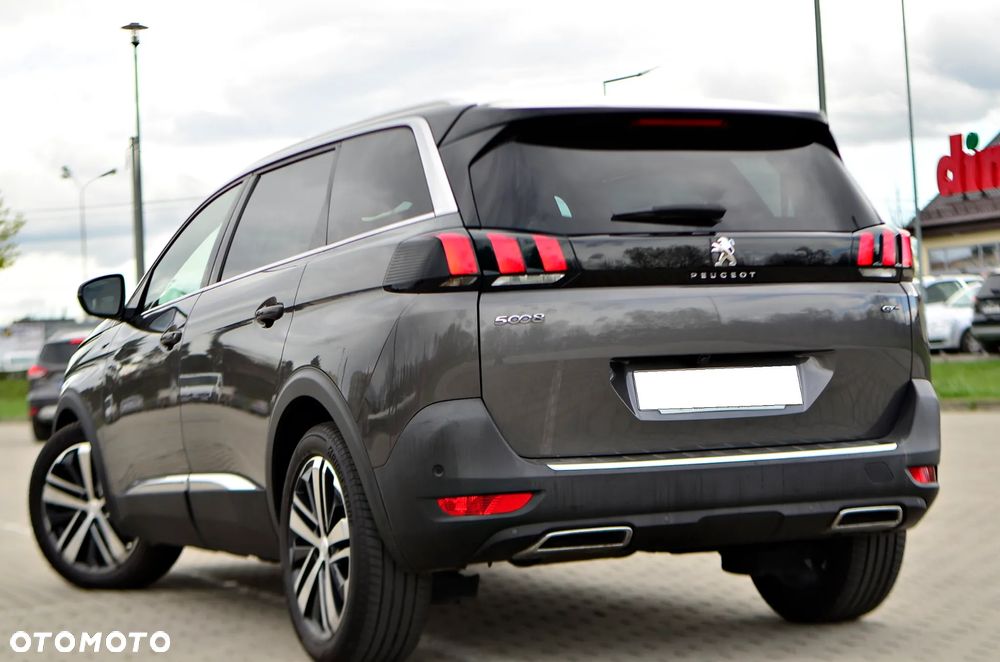 Peugeot 5008 - 7