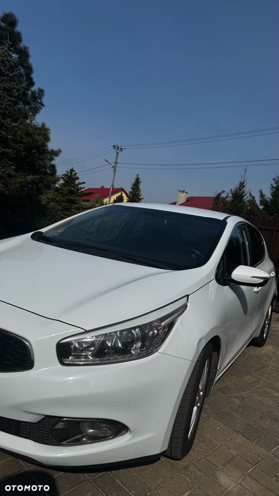 Kia Ceed 1.6 CRDi L - 6