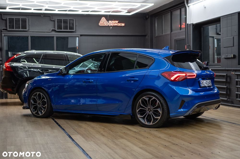 Ford Focus - 12