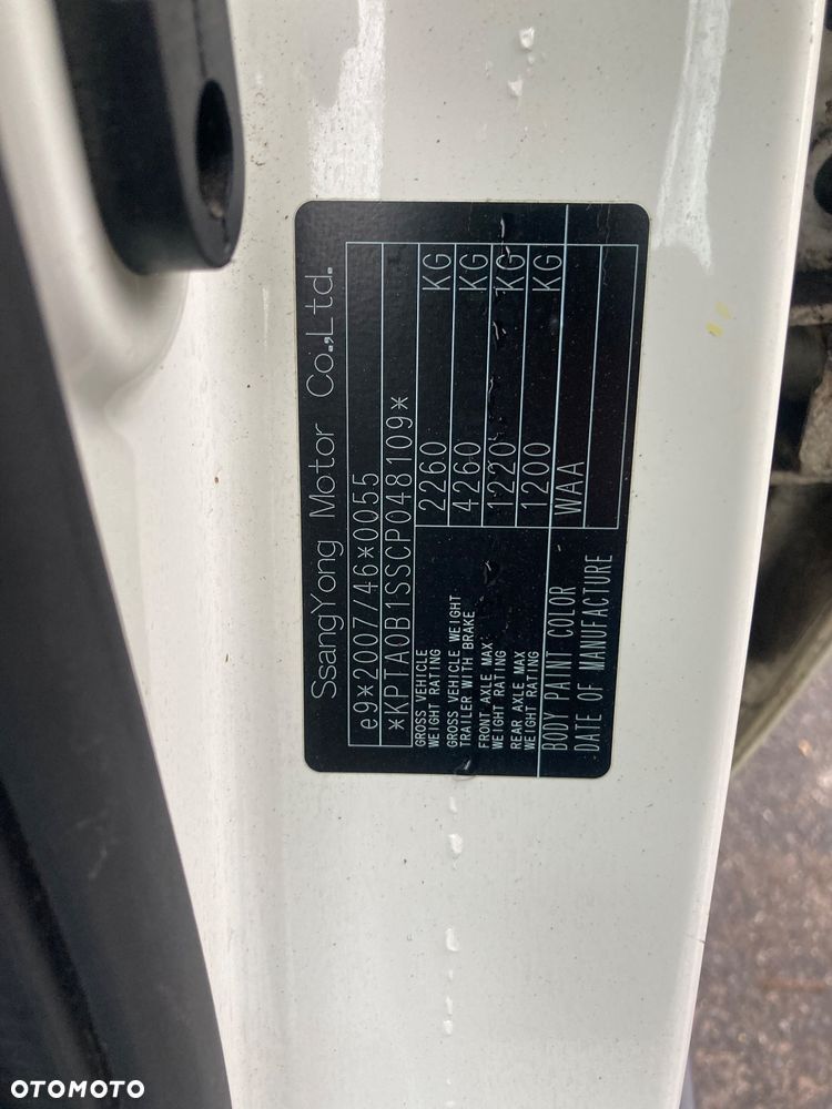 SsangYong/KGM Korando 2.0 E-XDi DPF 4WD Automatik Quartz - 8