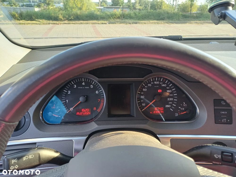 Audi A6 Avant 2.0T FSI - 11