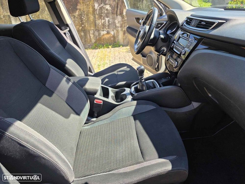 Nissan Qashqai 1.5 dCi ECO Acenta - 22