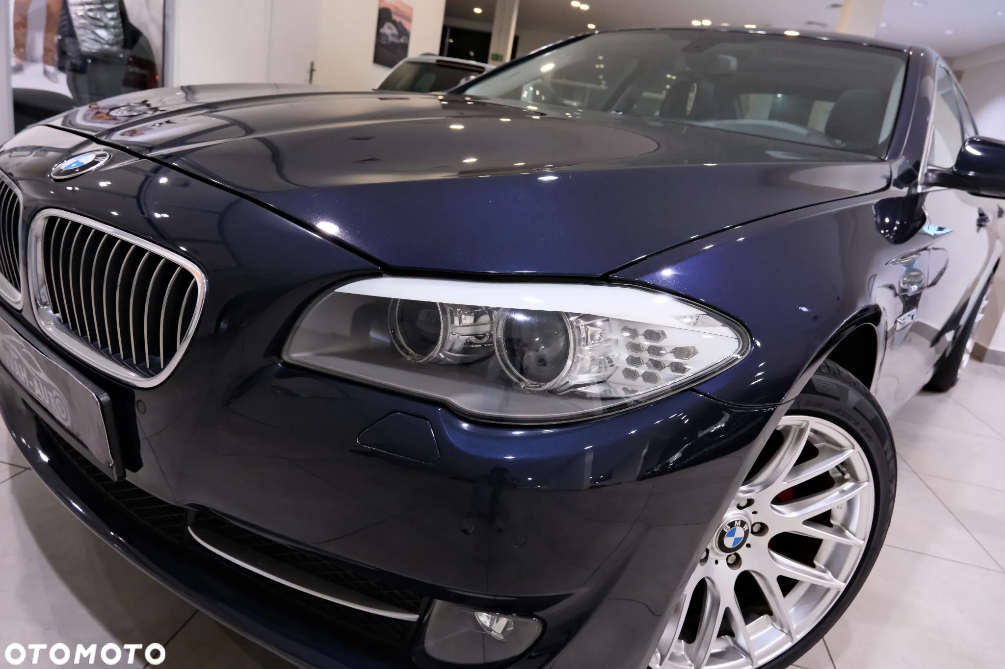 BMW Seria 5 520d - 22