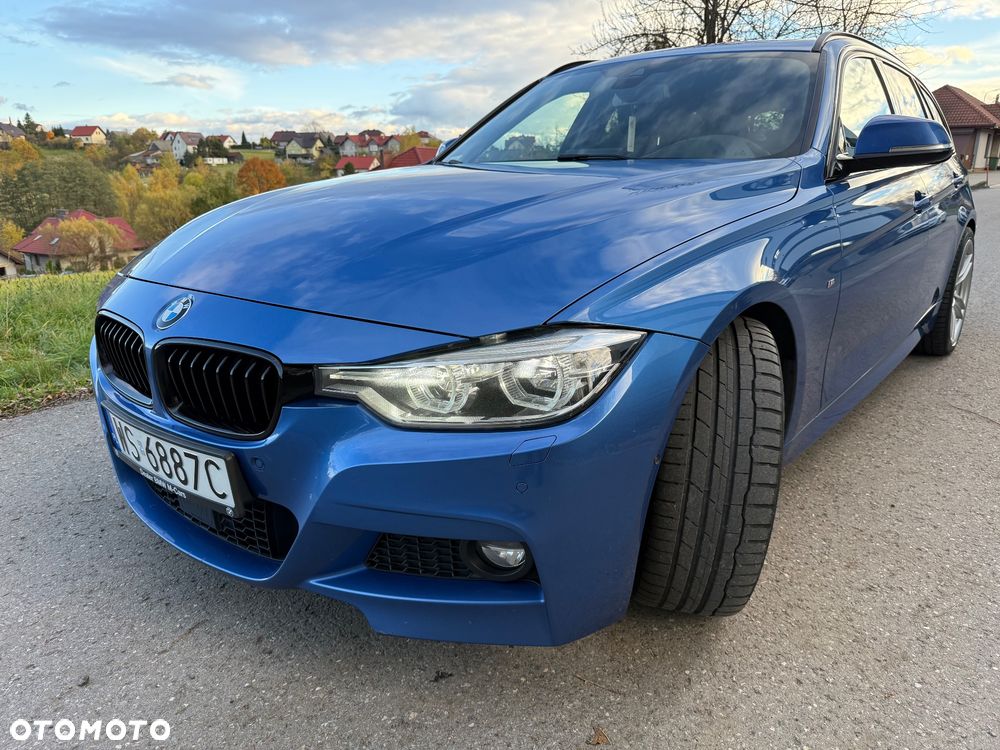 BMW Seria 3 330i xDrive M Sport Shadow - 13
