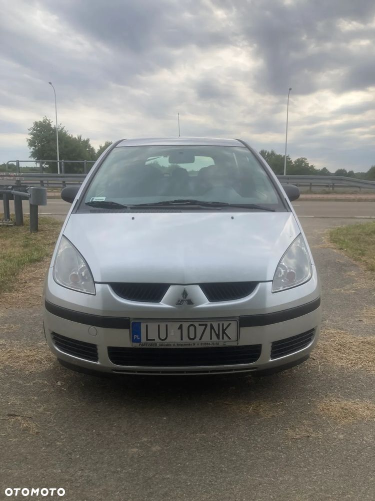 Mitsubishi Colt - 4