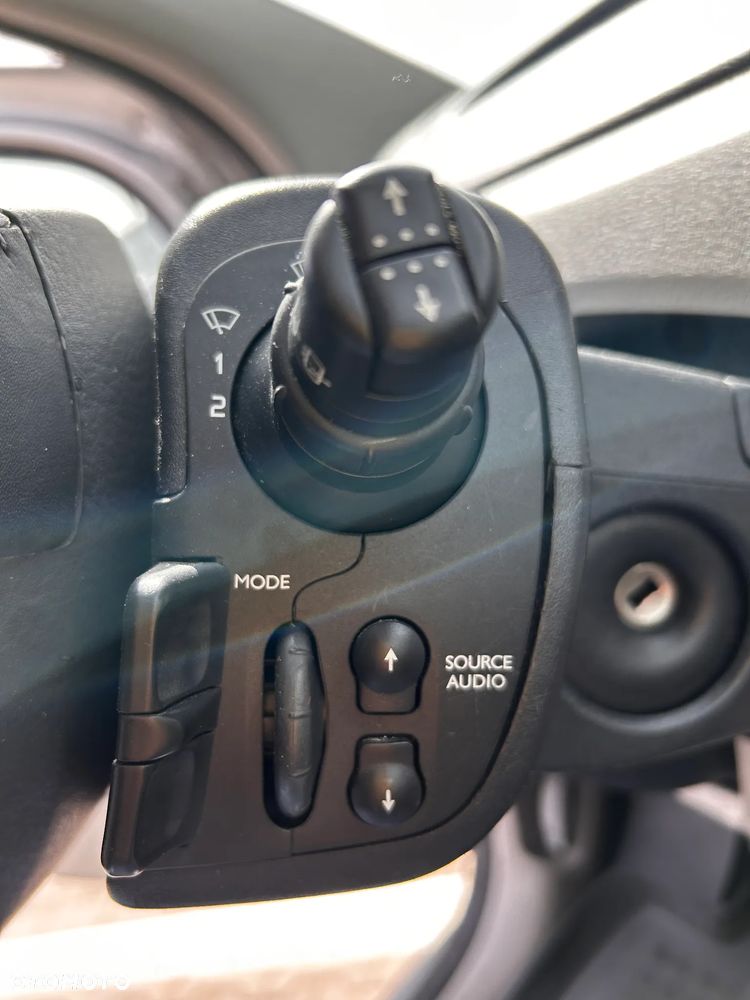 Renault Modus 1.2 16V Cite - 22