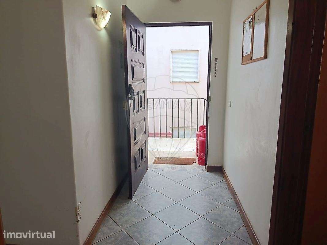 T2 com Sótão Aproveitado | São Martinho do Bispo  Coimbra - Grande imagem: 2/20