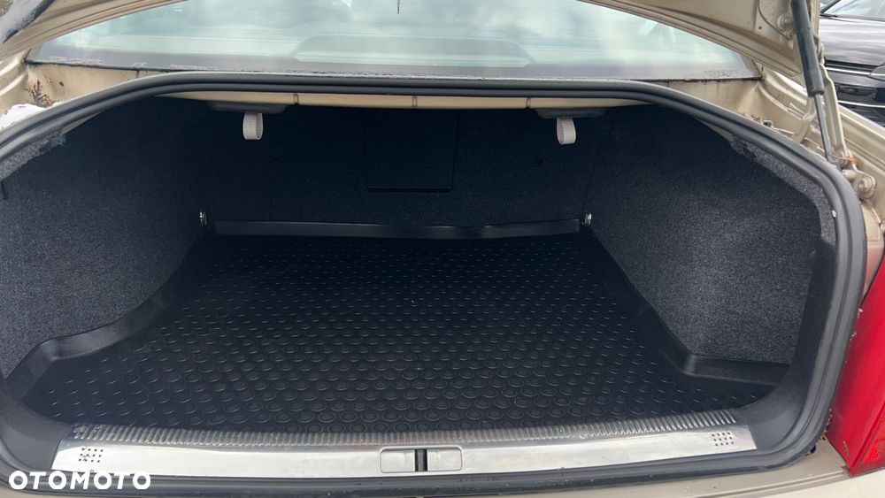 Skoda Superb 2.0 Comfort - 10