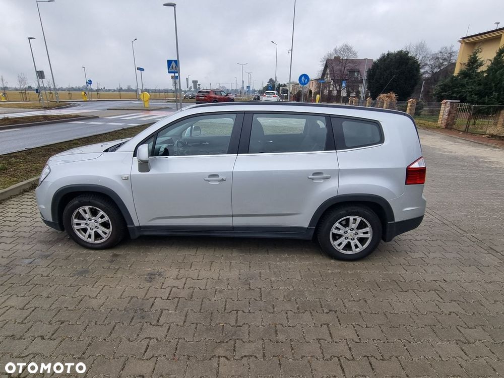 Chevrolet Orlando 2.0 D LT+ - 16