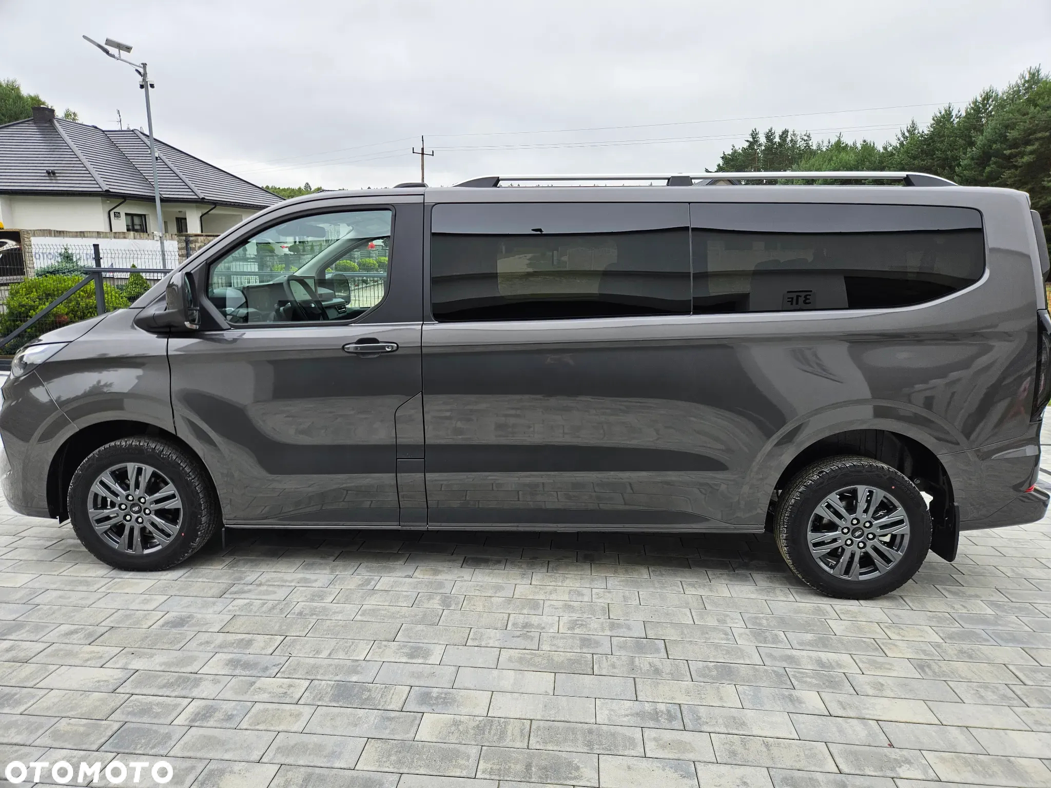 Ford Tourneo Custom 2.0 EcoBlue L2 Titanium SelectShift - 12