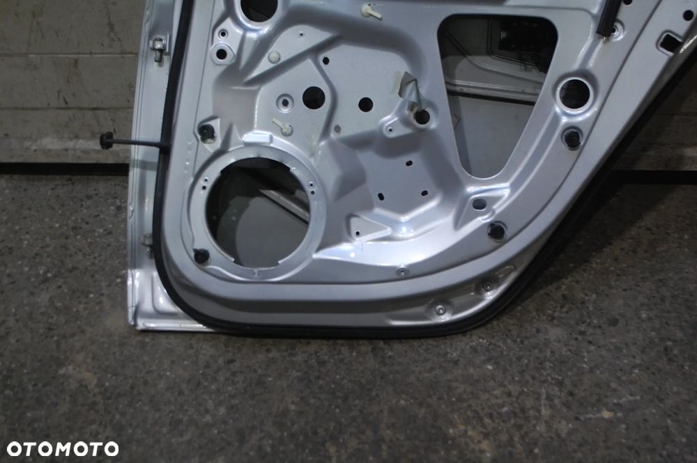 DRZWI LEWY PRAWY TYŁ TYLNE LEWE PRAWE AUDI A4 B8 KOMBI LX7W - 15