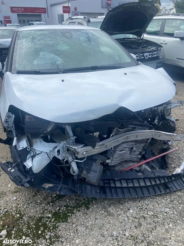 Citroën C3 1.2 PureTech 83 S&S BVM5 YOU! - 10