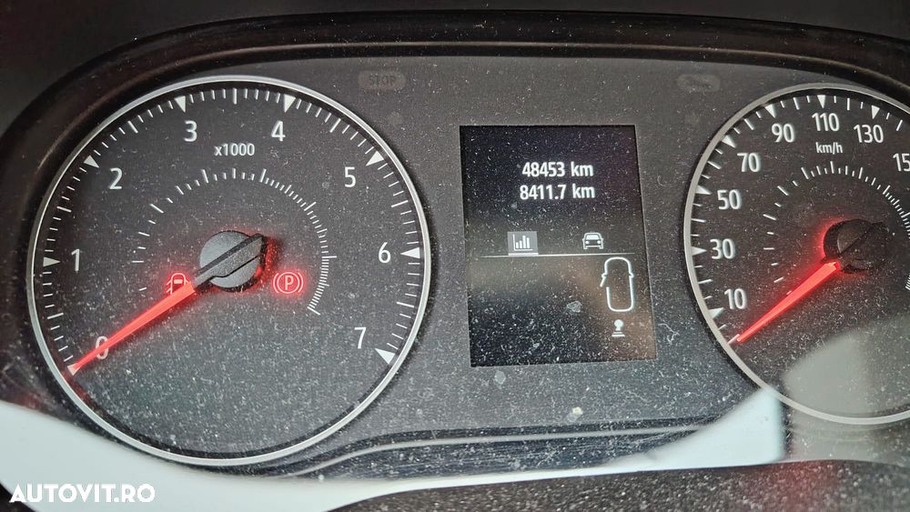 Dacia Logan TCe 90 Essential - 7