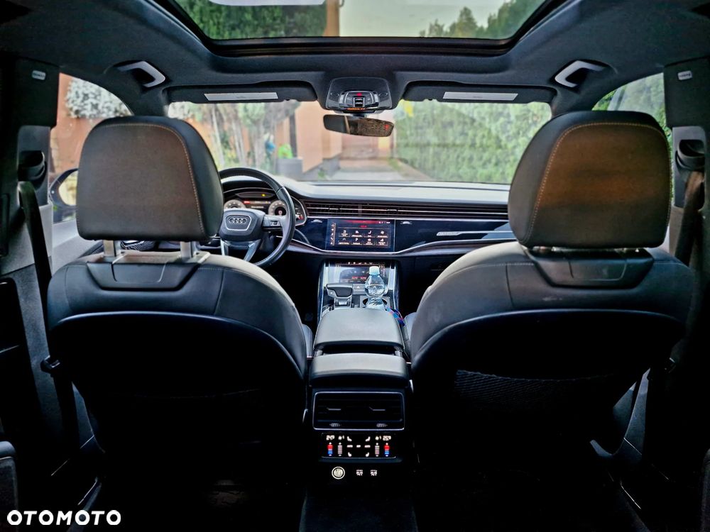 Audi Q8 55 TFSI mHEV Quattro Tiptronic - 38
