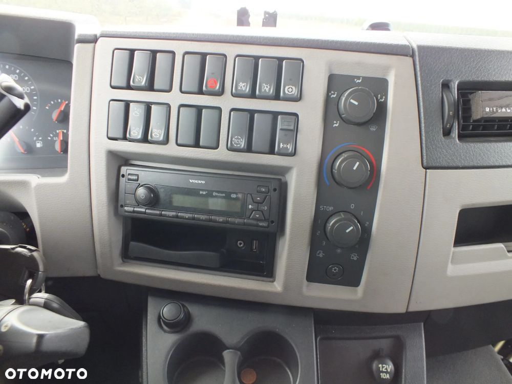 Volvo FL 210 - 10