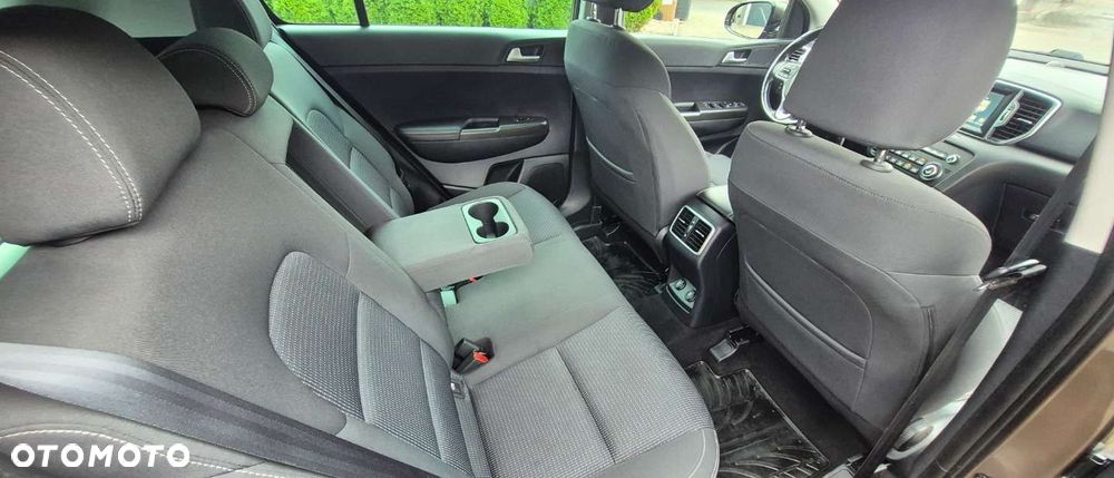 Kia Sportage - 16