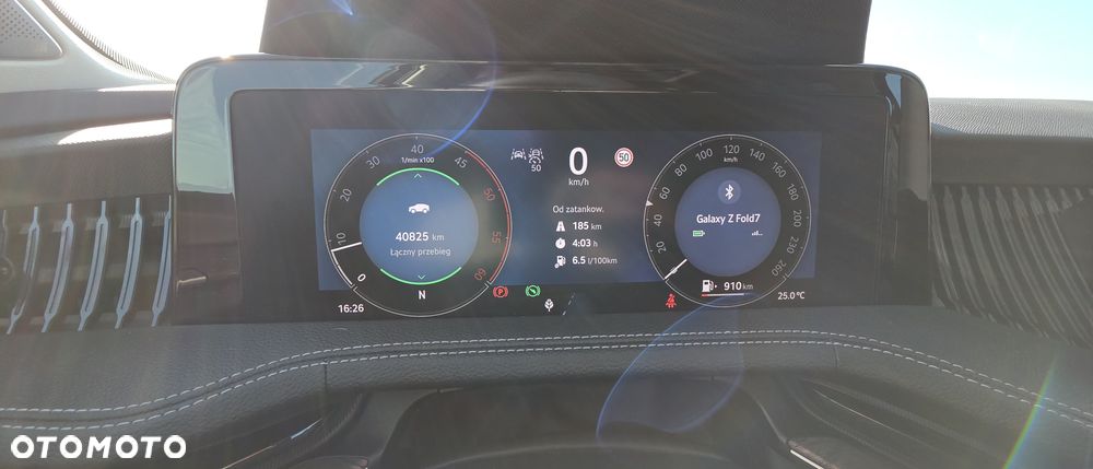 Skoda Superb 2.0 TDI SCR 4x4 L&K DSG - 17