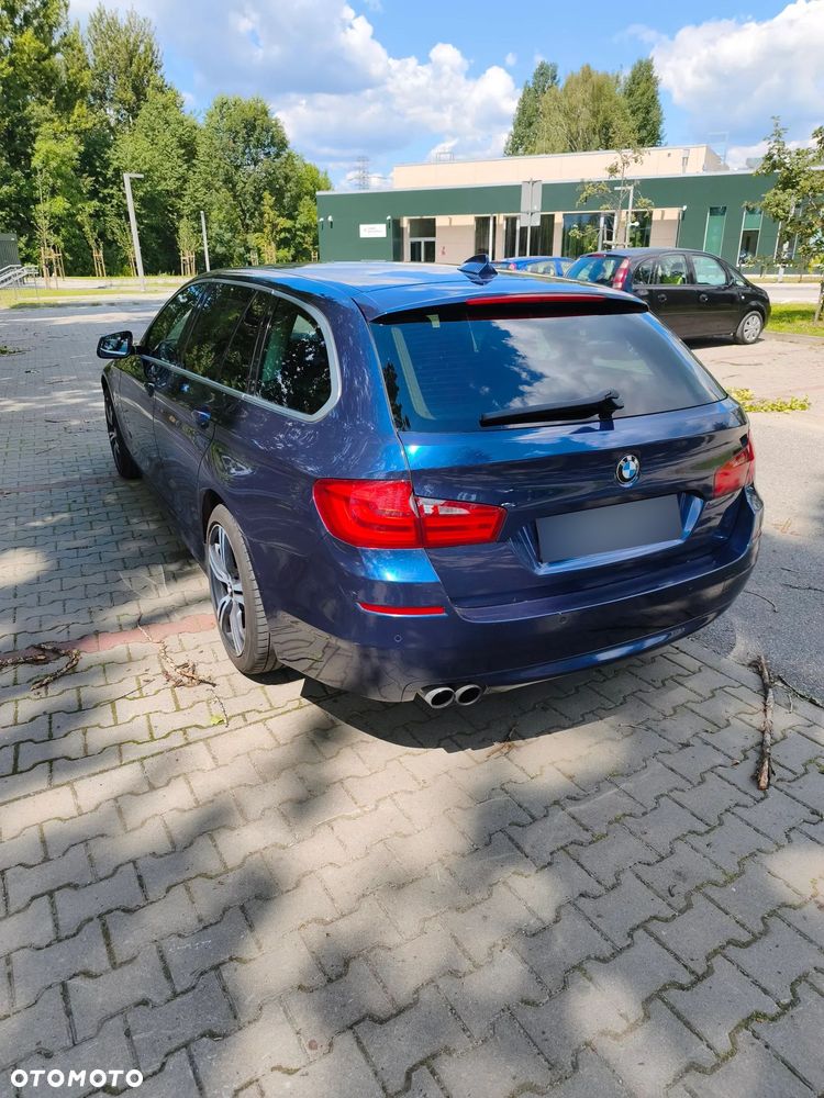 BMW Seria 5 520d - 2