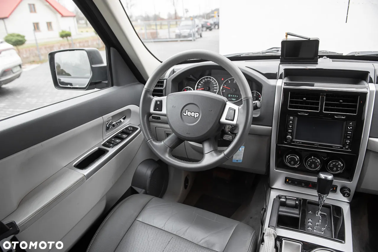 Jeep Cherokee 2.8 CRD DPF Automatik Limited - 26