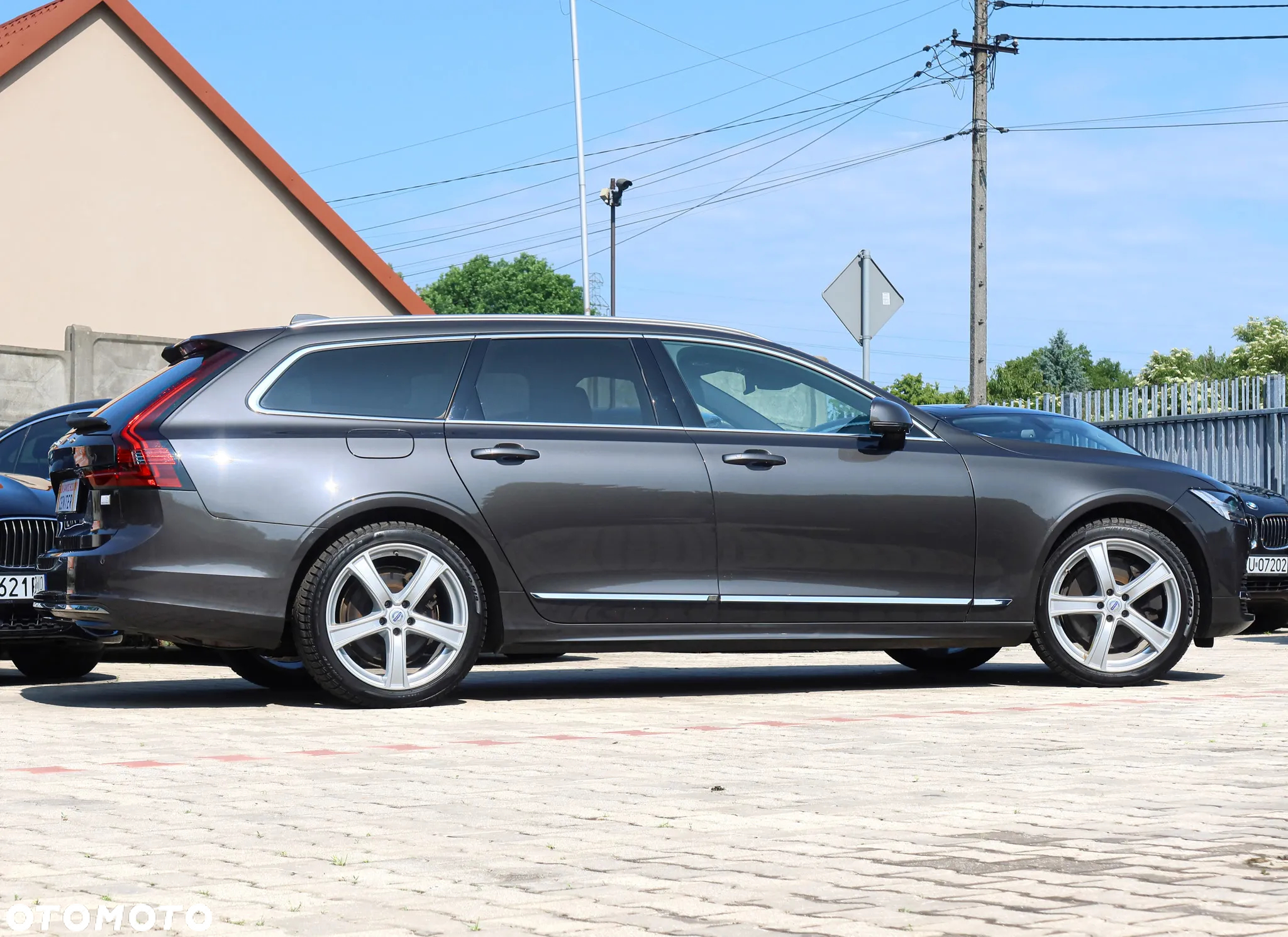 Volvo V90 T6 AWD Plug-In Hybrid Inscription Expression - 36
