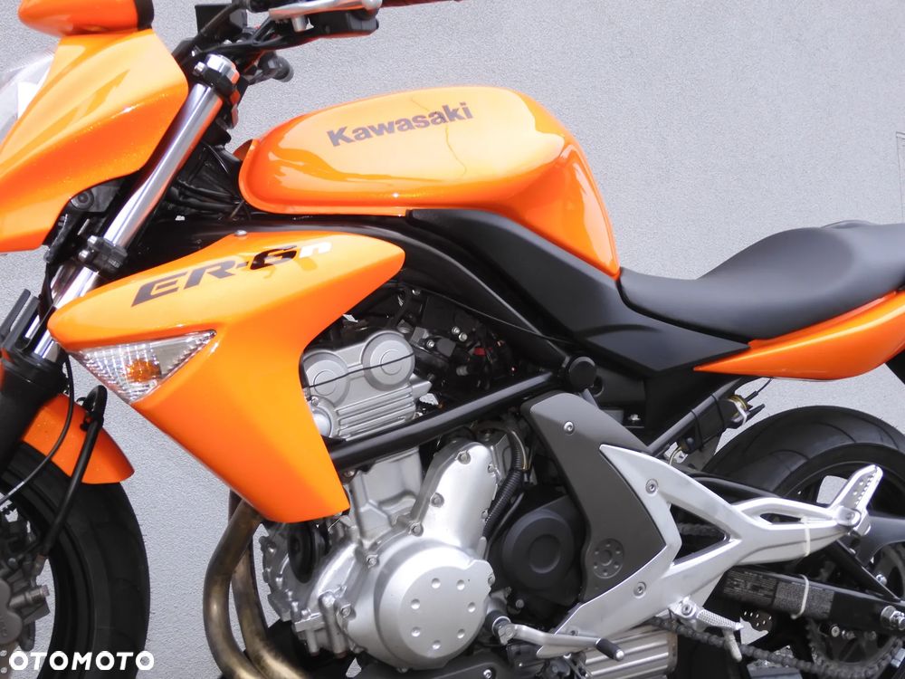 Kawasaki ER - 26