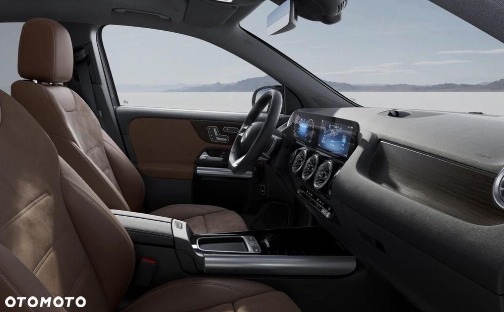 Mercedes-Benz GLA - 6