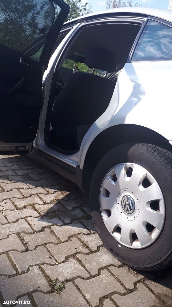 Volkswagen Passat - 3