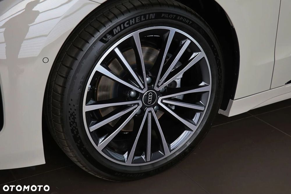 Audi A6 Sportback e-tron - 4