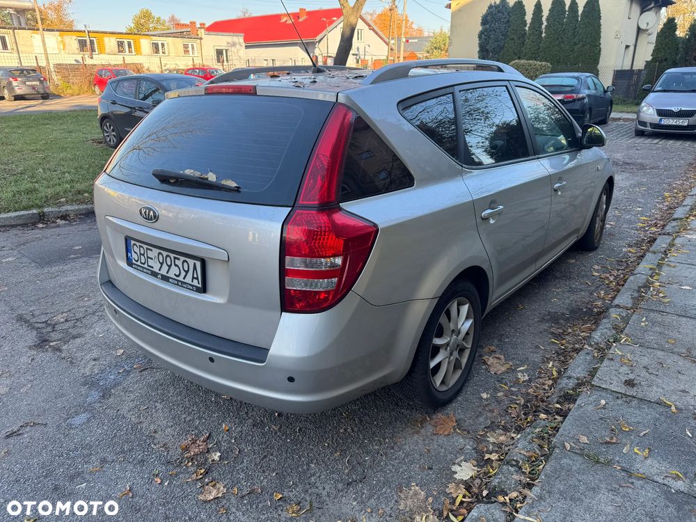 Kia Ceed Cee'd 2.0 crdi Optimum - 3