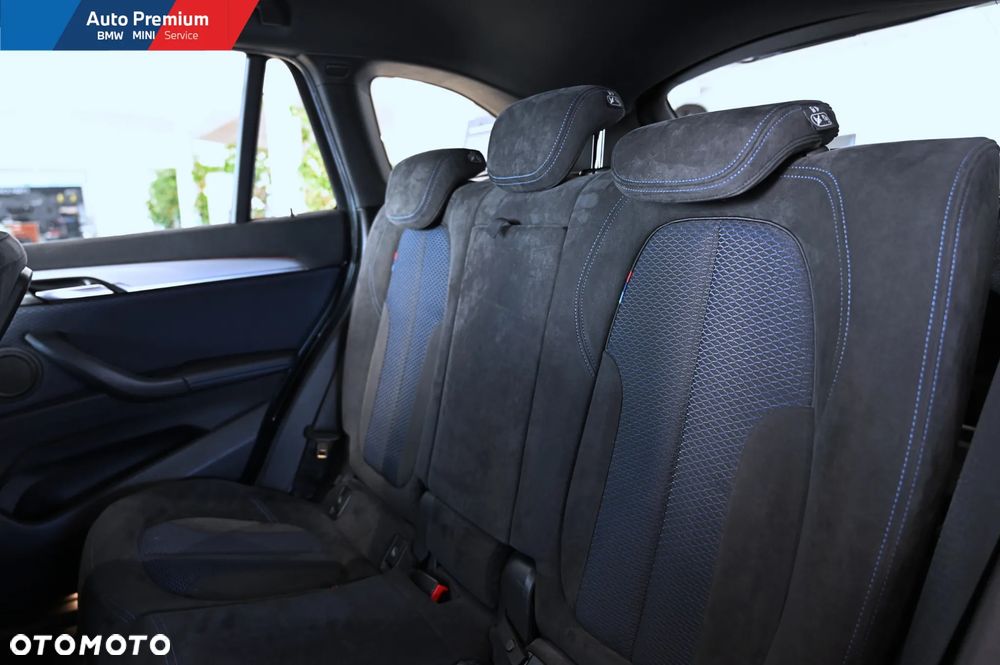 BMW X1 xDrive18d - 14