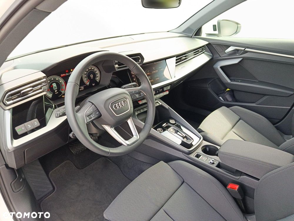 Audi A3 Limousine - 13
