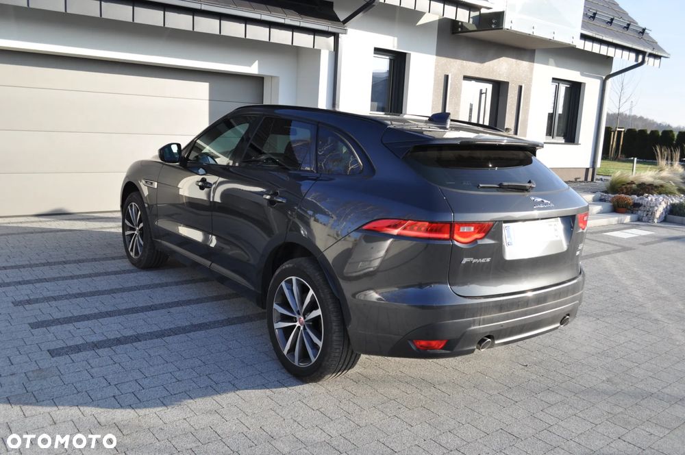 Jaguar F-Pace 2.0 i4D AWD R-Sport - 4
