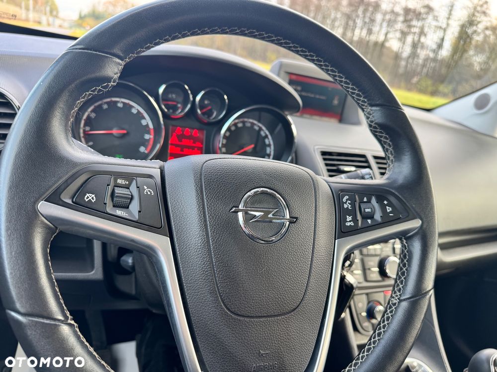 Opel Meriva 1.4 T Cosmo - 33