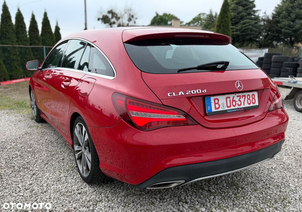 Mercedes-Benz CLA 200 d Urban - 6
