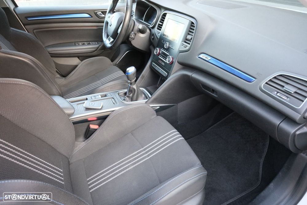 Renault Mégane Sport Tourer 1.3 TCe GT Line - 9