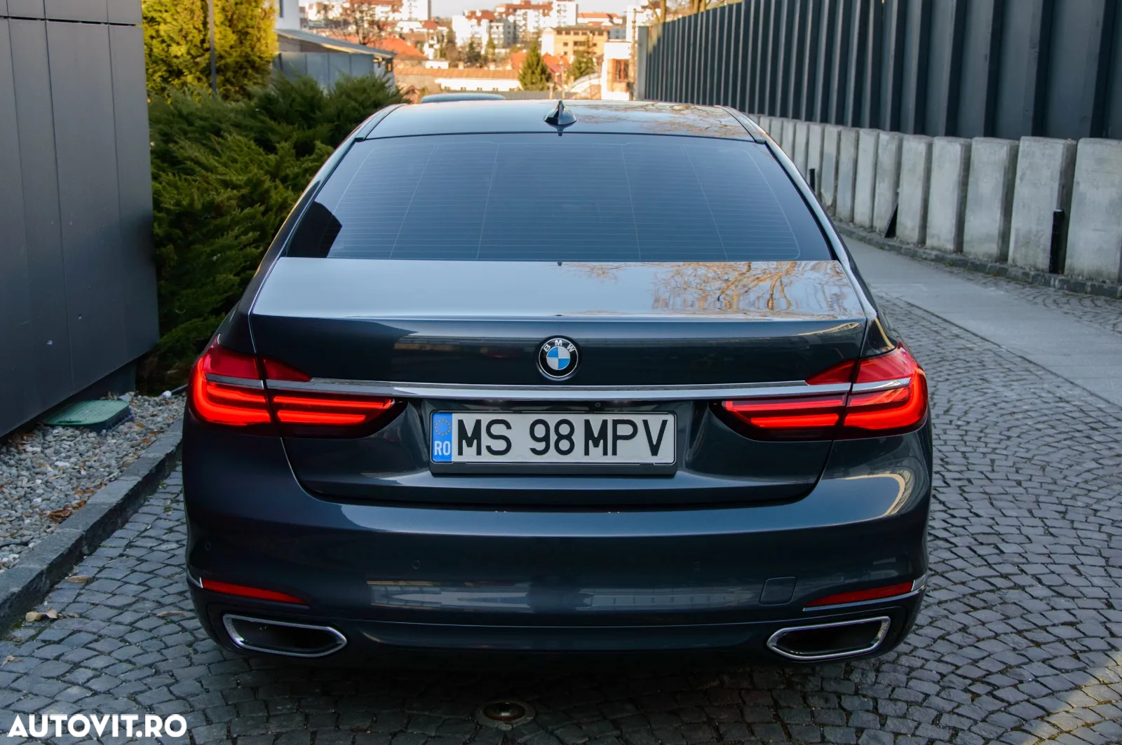 BMW Seria 7 740d xDrive - 2