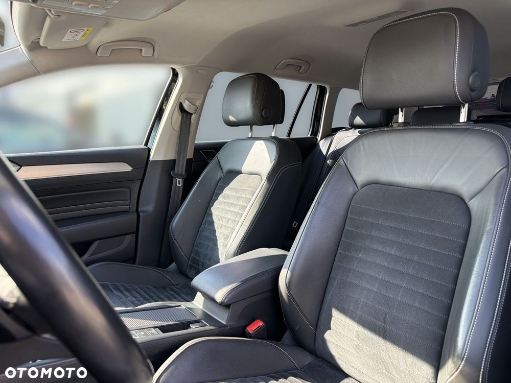 Volkswagen Passat 2.0 TDI EVO Elegance DSG - 13