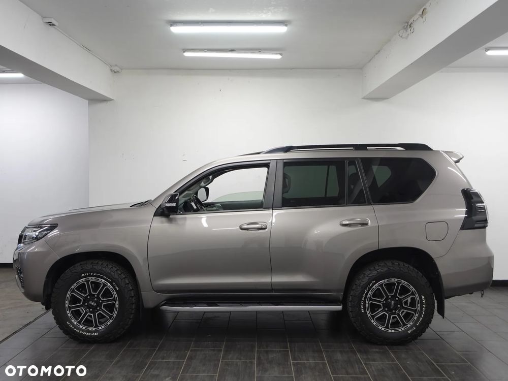 Toyota Land Cruiser 2.8 D-4D Automatik Executive - 3