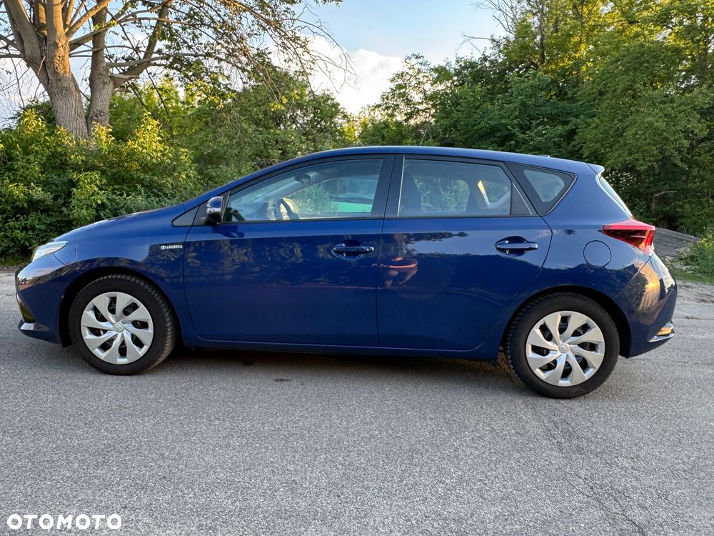 Toyota Auris 1.33 Dual-VVT-i Design Edition - 11