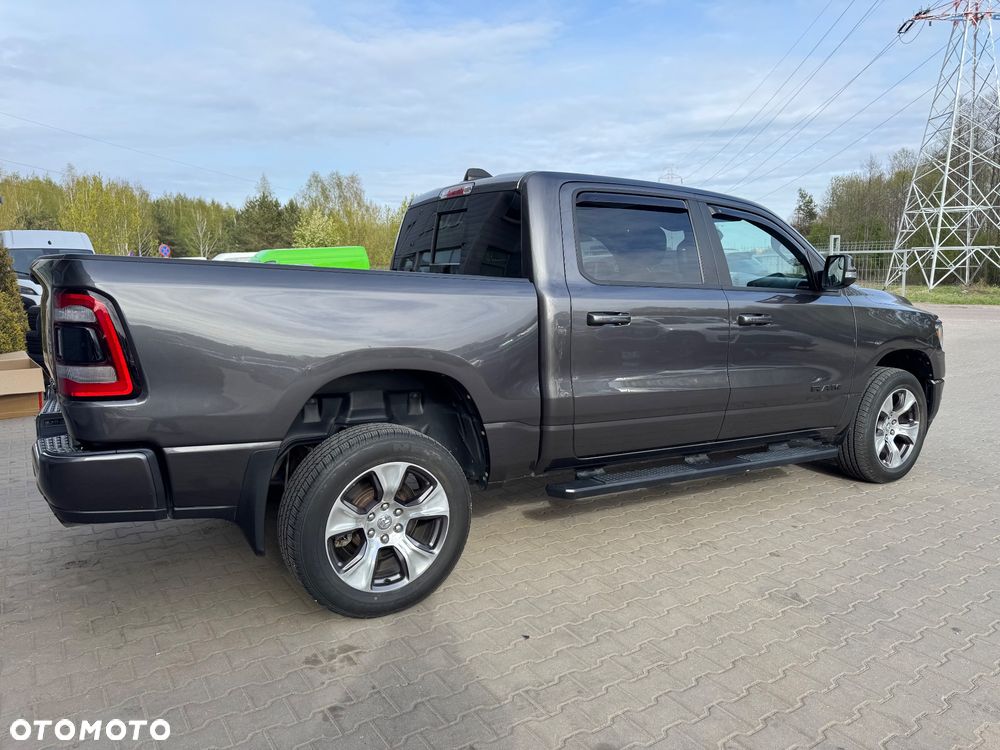 RAM 1500 5.7 Quad Cab Laramie - 4